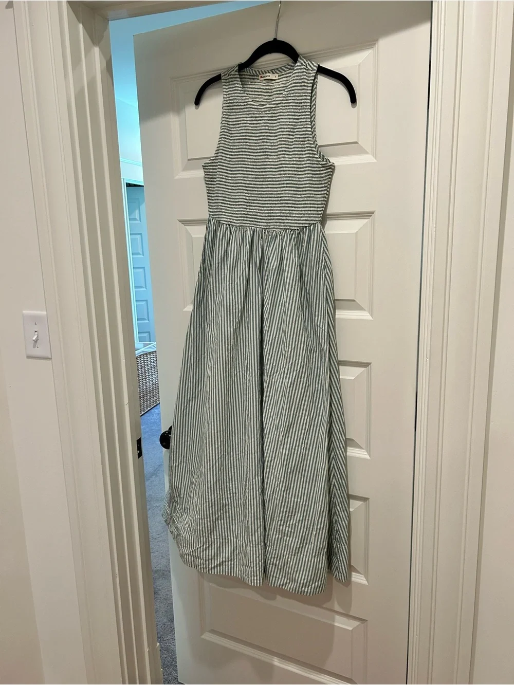 Marine Layer Darcy Smocked Poplin Pima Cotton - Picture 4 of 7